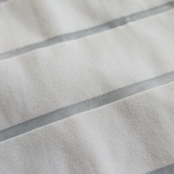 Zyia bundle of 2 tank tops womans size small - Picture 3 of 9